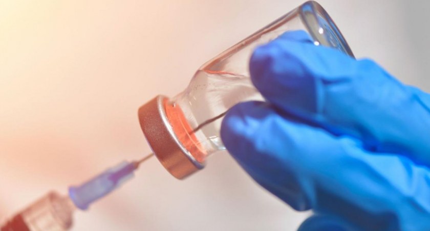 Szczepienia przeciw wirusowi HPV dla nastolatków - bezpłatne i dobrowolne