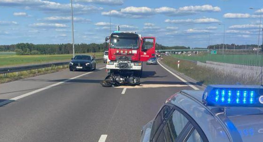 Wypadek na S8. Jedna osoba przetransportowana śmigłowcem do szpitala [AKTUALIZACJA]