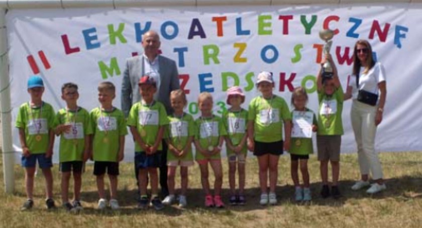 II Lekkoatletyczne Mistrzostwa Przedszkoli o Puchar Wójta Gminy Zambrów [FOTO]