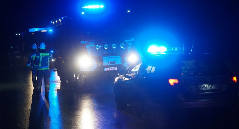Osobówka zapaliła się na S8