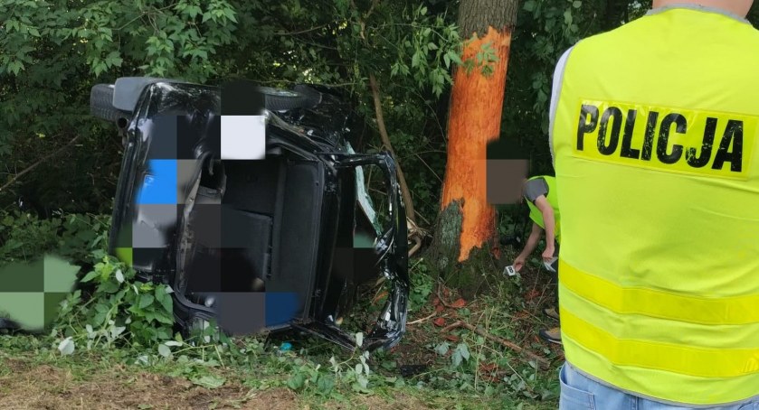 Tragiczny wypadek w sąsiednim powiecie. Nie żyje 25-latka 