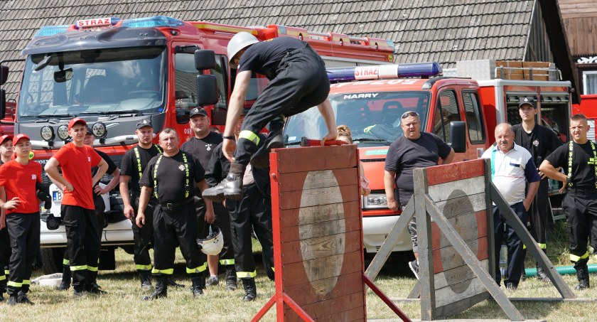 Strażacy z gminy Szumowo rywalizowali w zawodach pożarniczych [FOTO]