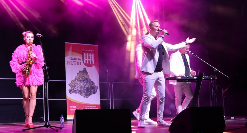 MIG zaśpiewał na festynie rodzinnym w Rutkach-Kossakach [FOTO]