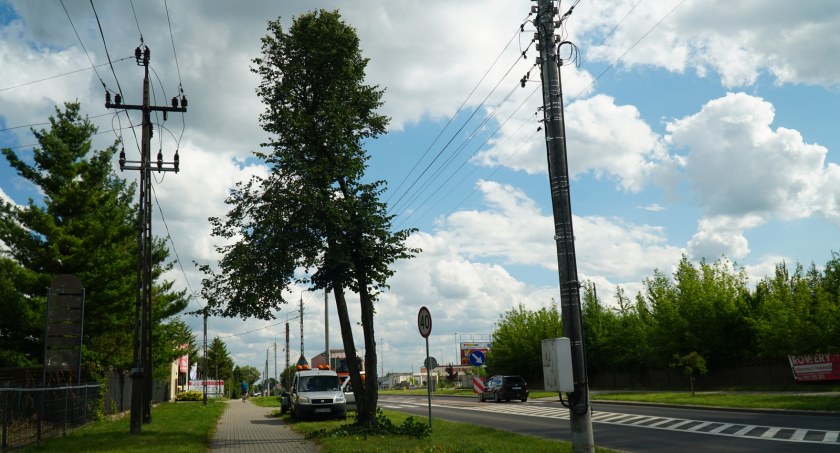 Trwają prace na DK66. Mogą być utrudnienia w ruchu [FOTO]