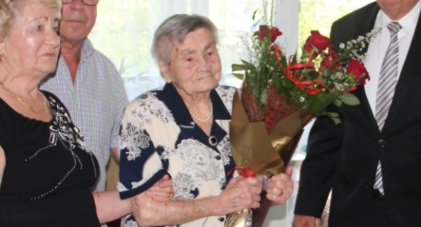 Pani Józefa Sawicka - najstarsza mieszkanka Zambrowa skończyła 103 lata! [FOTO]
