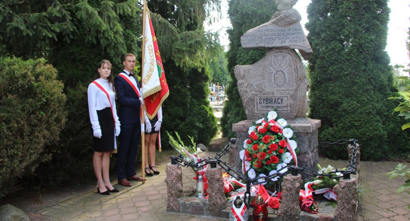 Oddali hołd poległym Sybirakom [FOTO] 