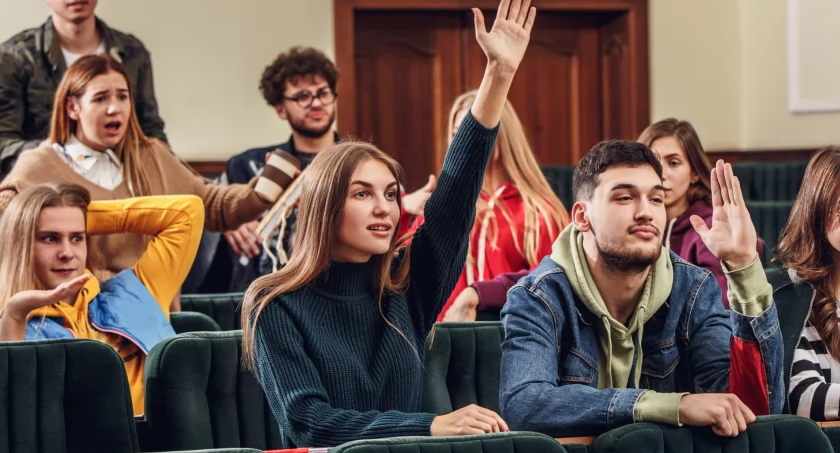 Uwaga studenci z rentą rodzinną!