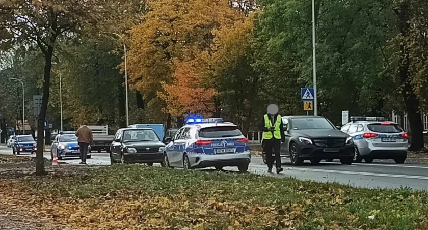 Potrącenie na przejściu dla pieszych w Zambrowie. 76-latka w szpitalu [FOTO]
