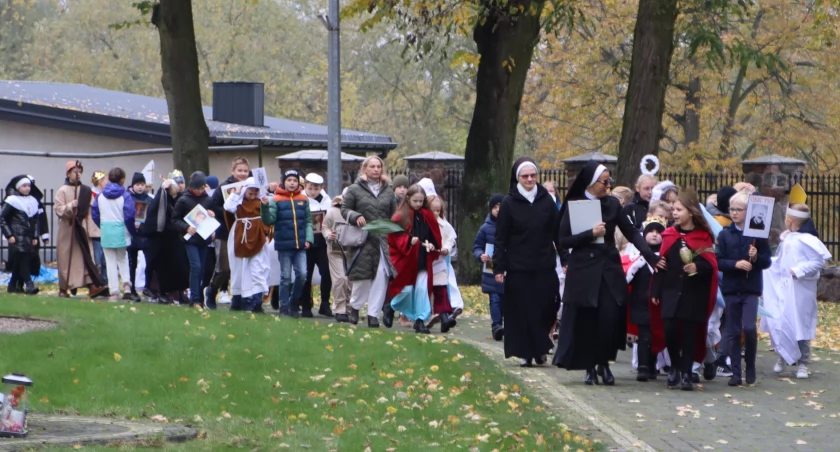Korowód świętych przemaszerował w “Trójcy” [FOTO]