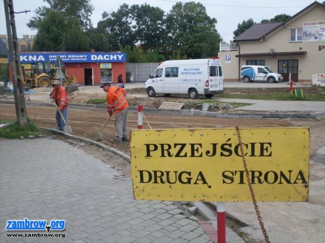 Niebawem zakończą się prace drogowo-budowlane na Obrońców Zambrowa