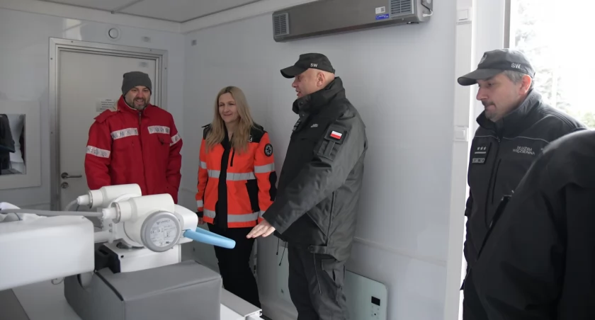 Do Zakładu Karnego w Czerwonym Borze trafił rentgenobus [FOTO]