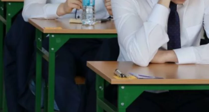 Radny Rykaczewski interpeluje w sprawie budżetów powiatowych placówek oświatowych