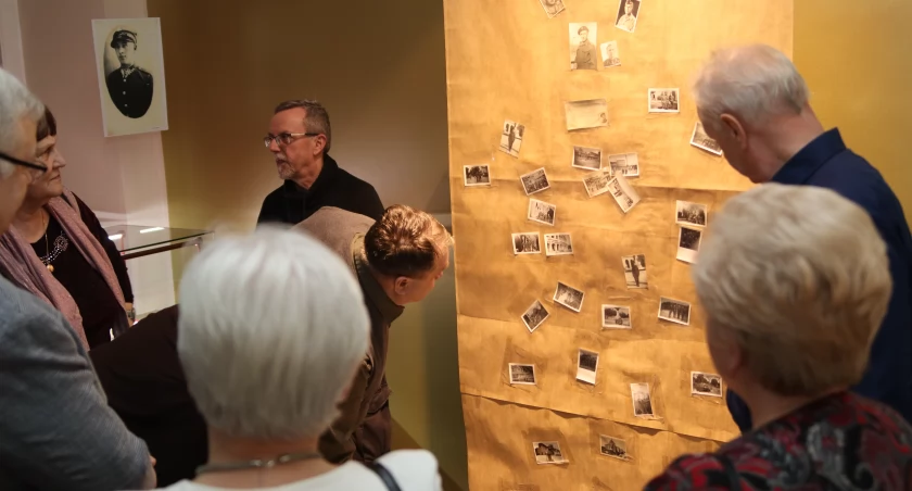 Rodzinne zbiory Cezarego Hrywniaka zagościły na stałe w Regionalnej Izbie Historycznej [FOTO]