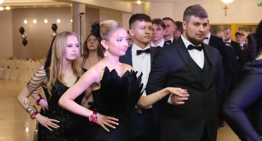 Studniówka ZS1 2024 [VIDEO+FOTO]