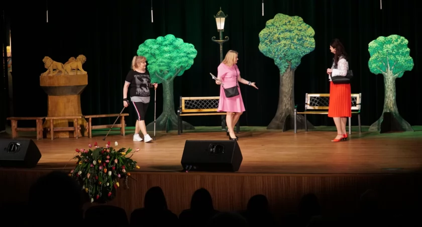 „Kwiatek dla Ewy” w wykonaniu Teatru Form Różnych [FOTO+VIDEO]