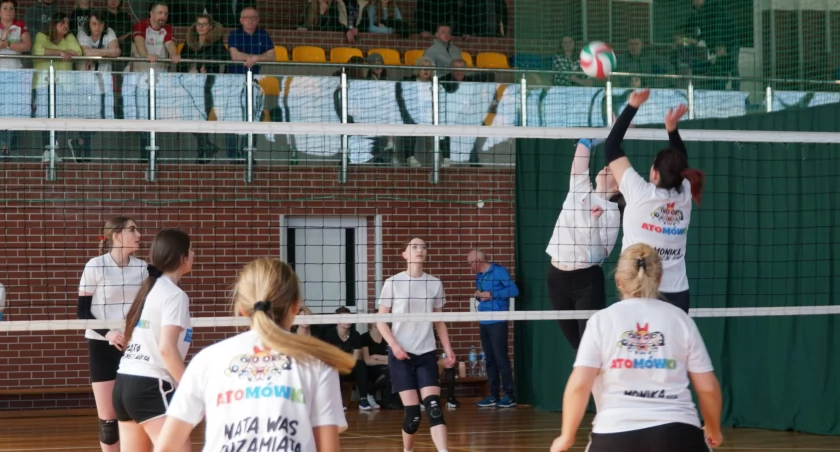 Drużyna RMJ zwyciężyła Turniej Siatkówki Kobiet [FOTO+VIDEO]