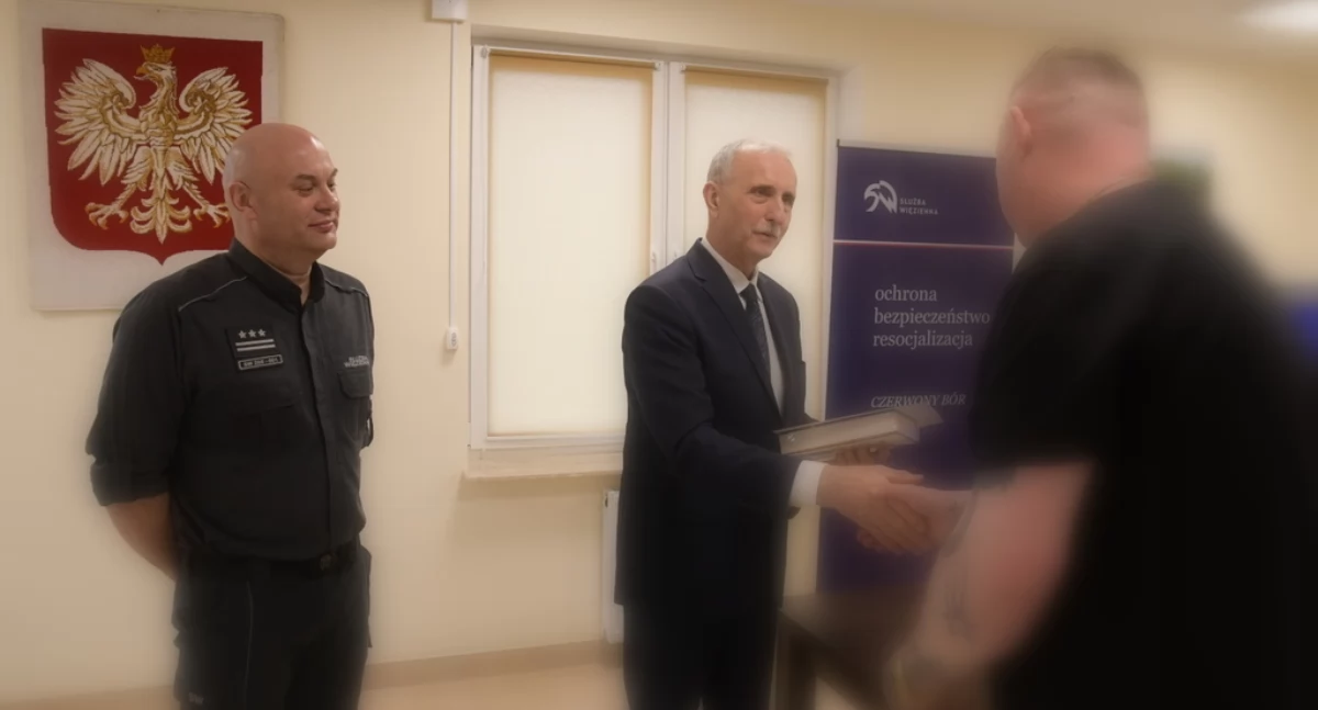 Jubileuszowa edycja Ogólnopolskiego Dyktanda dla Osadzonych Czerwony Bór 2023 [FOTO]