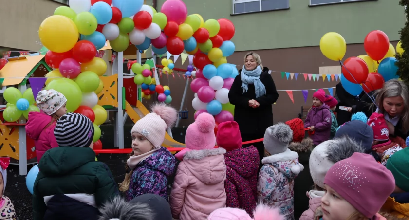 Nowe place zabaw w Rutkach-Kossakach oficjalnie otwarte! [FOTO+VIDEO]