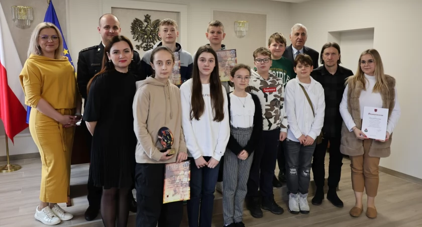 Miejskie eliminacje do XLVI Ogólnopolskiego Turnieju Wiedzy Pożarniczej „Młodzież zapobiega pożarom” [FOTO]