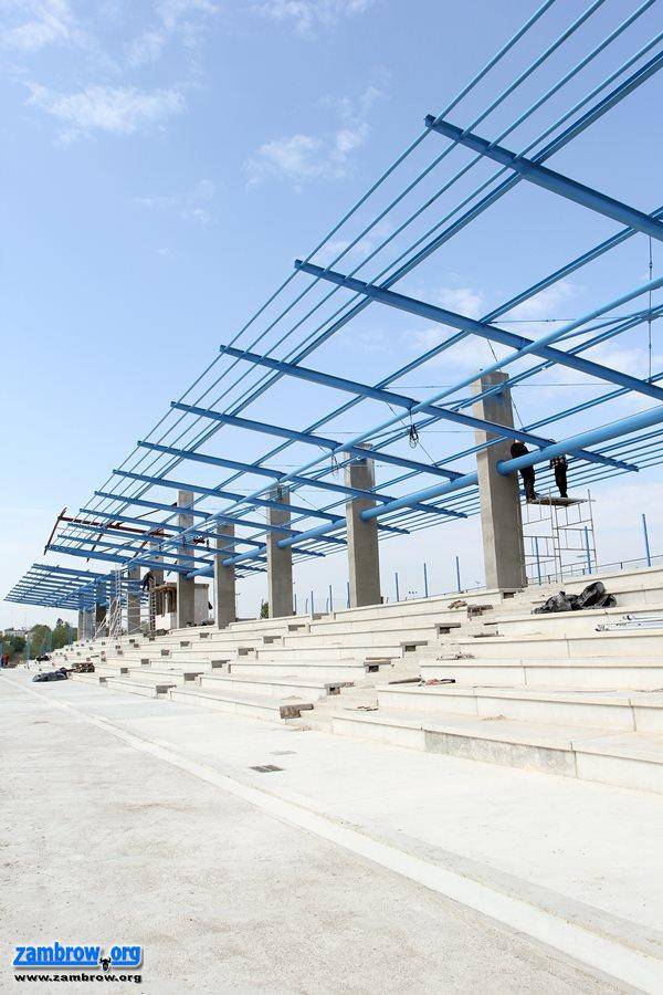 Stadion dopiero w połowie czerwca? [foto+video]