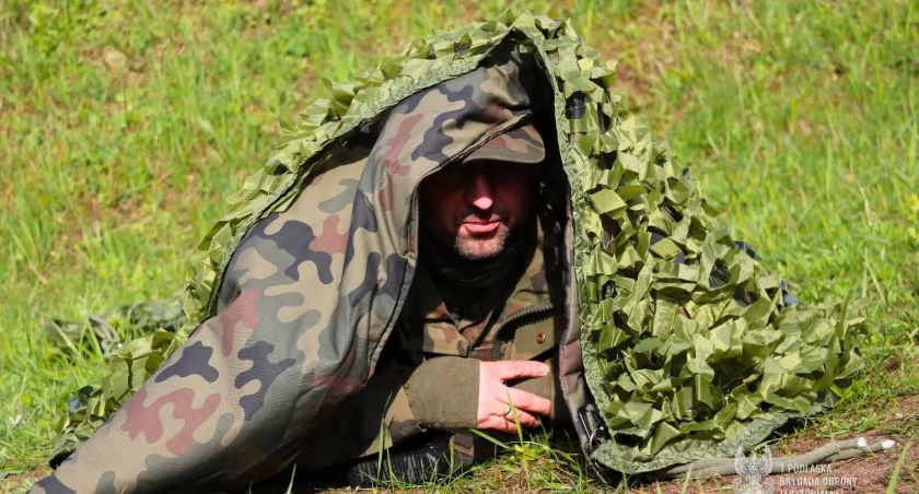 Terytorialsi uczą się maskowania przed dronami [FOTO]