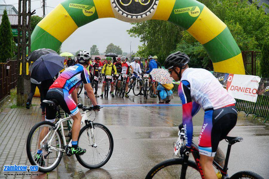 Zawody kolarskie MTB w Szumowie [foto+wyniki]