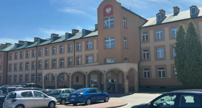 Wiemy, kto wybuduje windę zewnętrzną przy SP5
