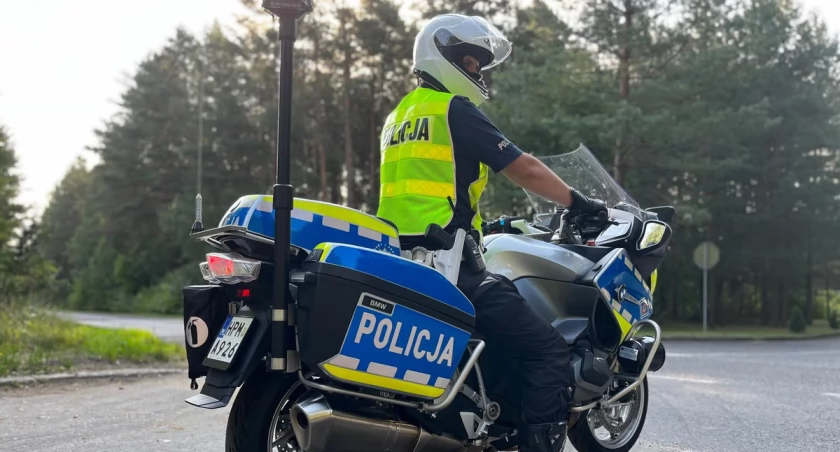 19-latek bez prawa jazdy kierował motocyklem