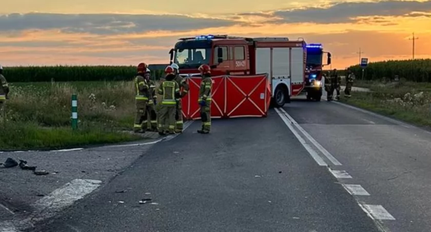 Tragiczny wypadek w gminie Zambrów. DK66 zablokowana