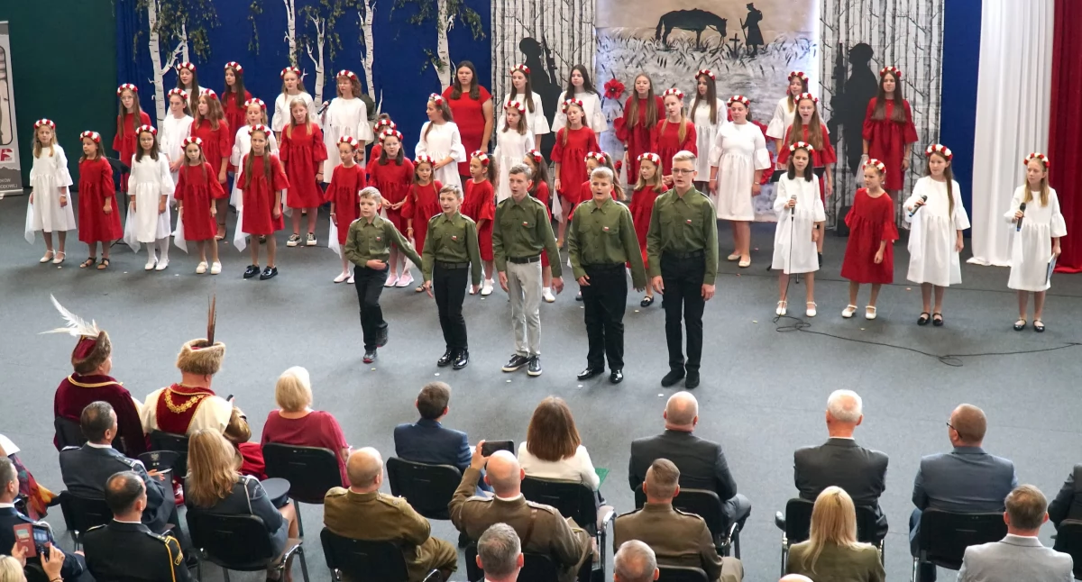  Uroczyste święto patrona Szkoły Podstawowej w Rutkach-Kossakach [FOTO+VIDEO]