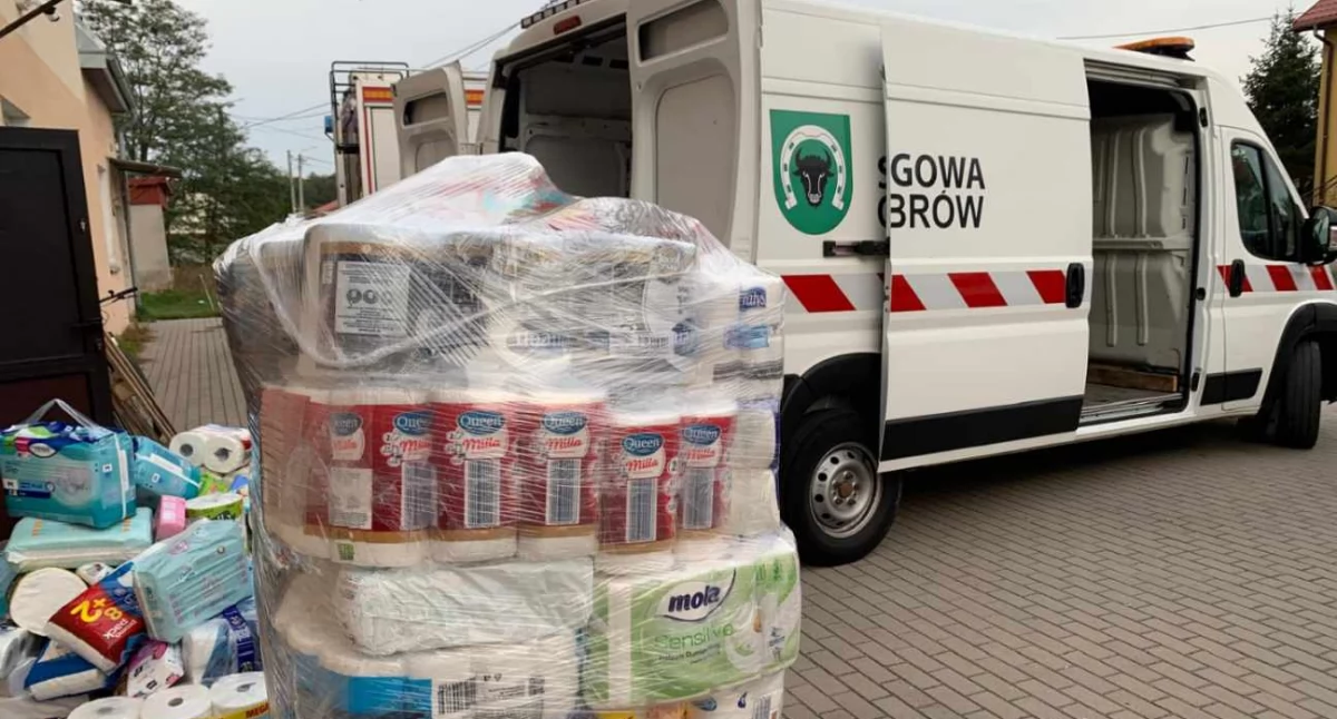 Gmina Zambrów pomaga powodzianom [FOTO]