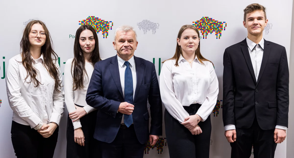Zambrowscy uczniowie byli gośćmi urzędu marszałkowskiego [FOTO]