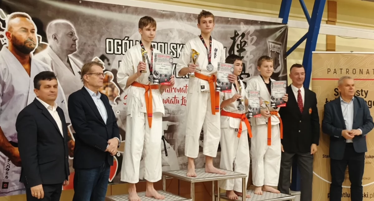 Medalowy sukces karateków z ZKKK na Ogólnopolskim Turnieju Karate Kyokushin w Łukowie [FOTO]