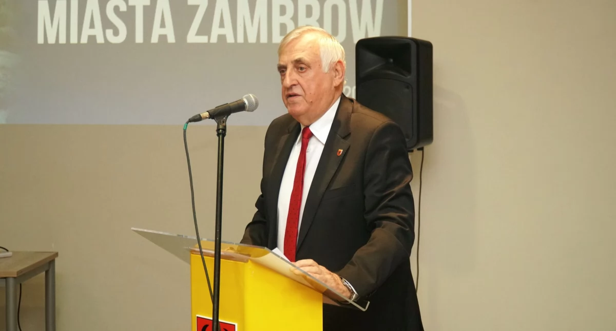 Burmistrz Kazimierz Dąbrowski spotkał się z mieszkańcami Zambrowa [FOTO+VIDEO]