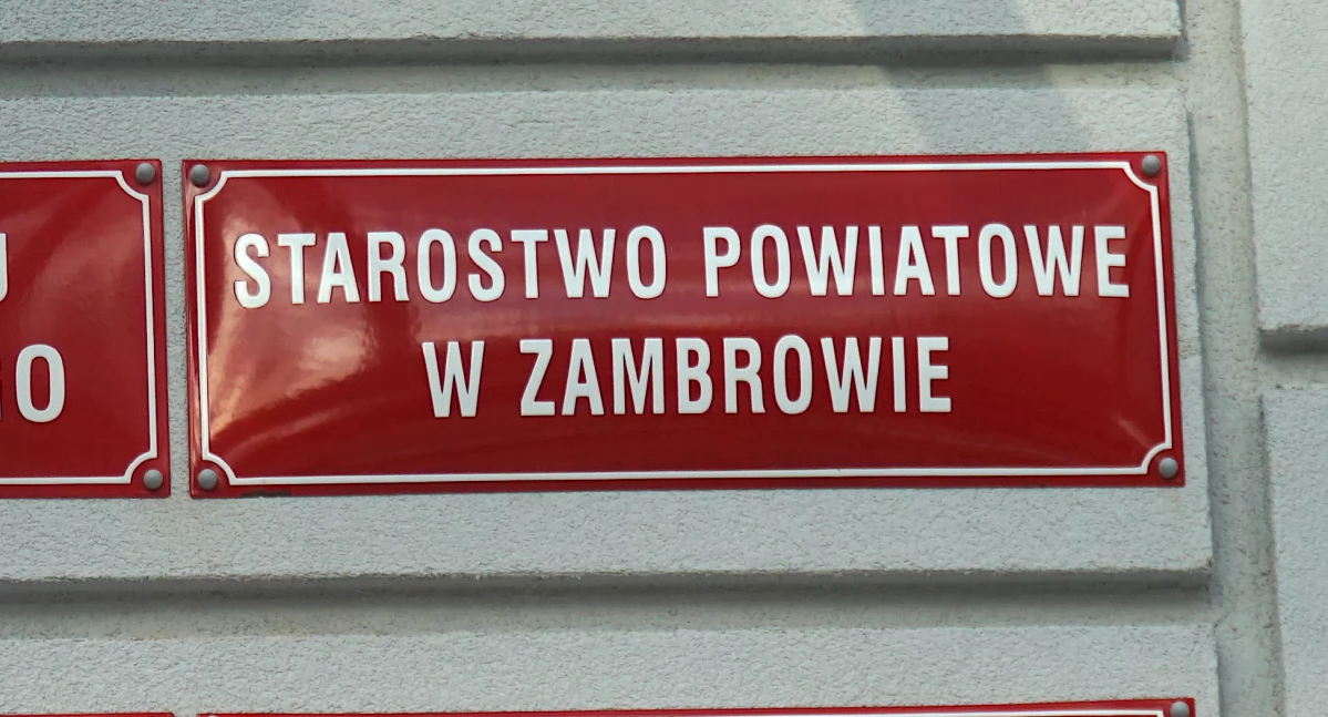 Zapadł wyrok w sprawie byłego pracownika starostwa. Radni zapytali o koszty 