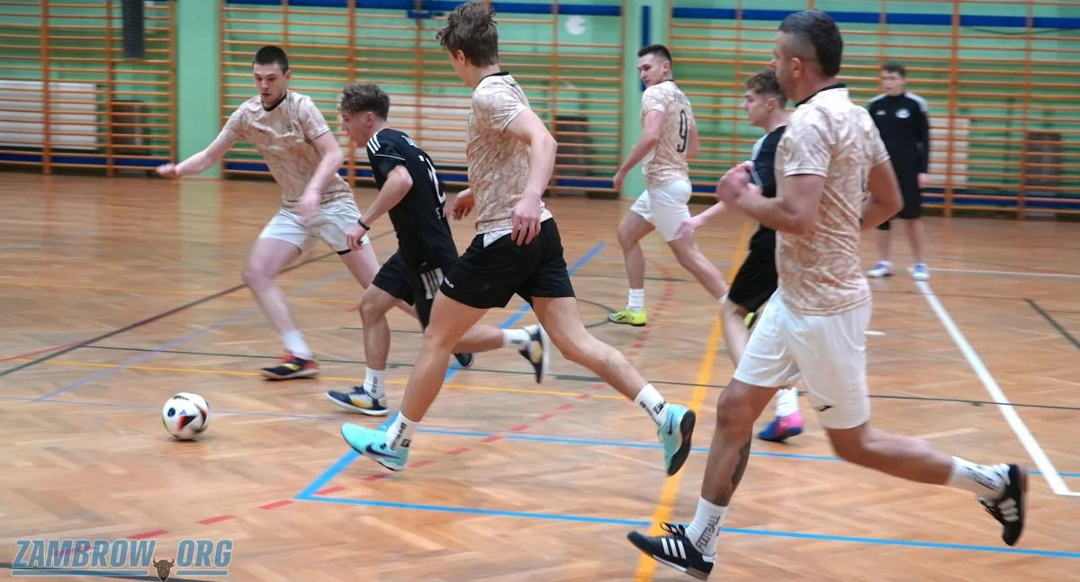 Znamy wyniki ósmej kolejki spotkań Zambrowskiej Ligi Halowej