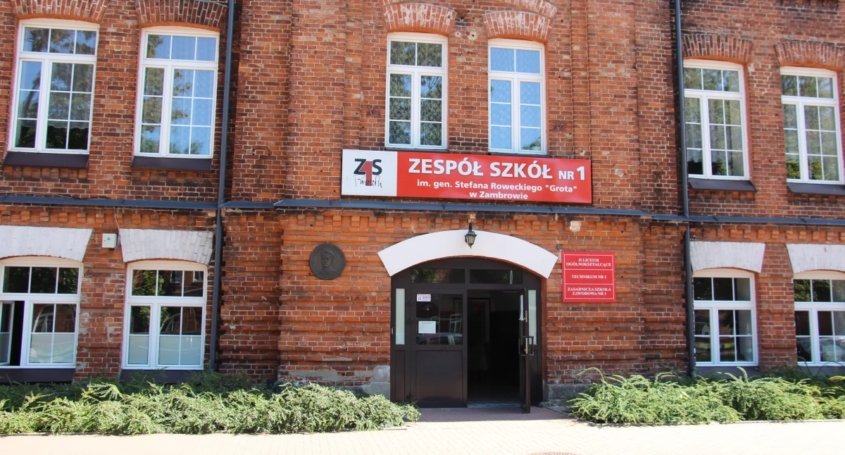Technikum Nr 1 w Zambrowie na trzecim miejscu w województwie wg rankingu Perspektyw 2025