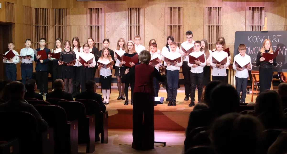 PSM: Koncert noworoczny w wykonaniu uczniów Państwowej Szkoły Muzycznej w Zambrowie [FOTO+VIDEO]