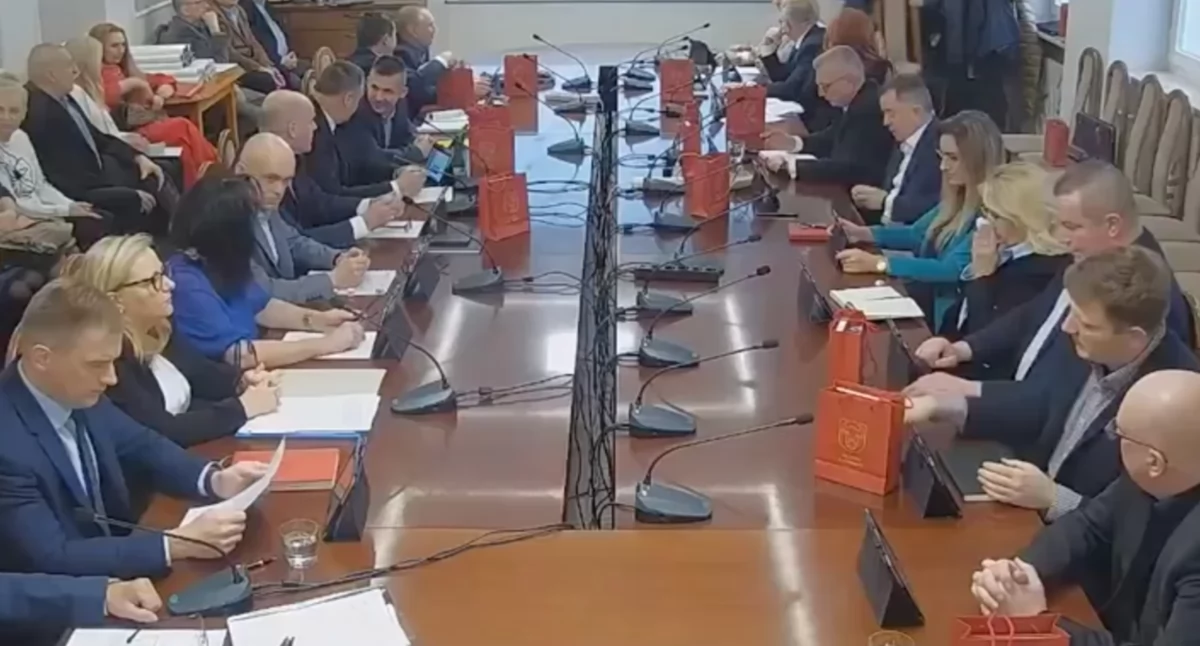 Dzisiaj IX sesja Rady Miasta Zambrów - TRANSMISJA NA ŻYWO