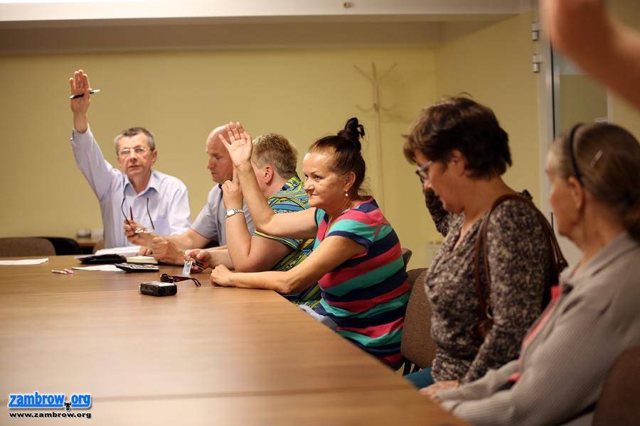 Jest kompromis w sprawie osiedlowych latarni [foto]