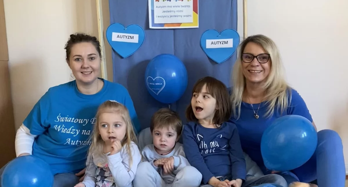 Dzień Świadomości Autyzmu i 20. rocznica śmierci patrona SOSW w Długoborzu [FOTO]