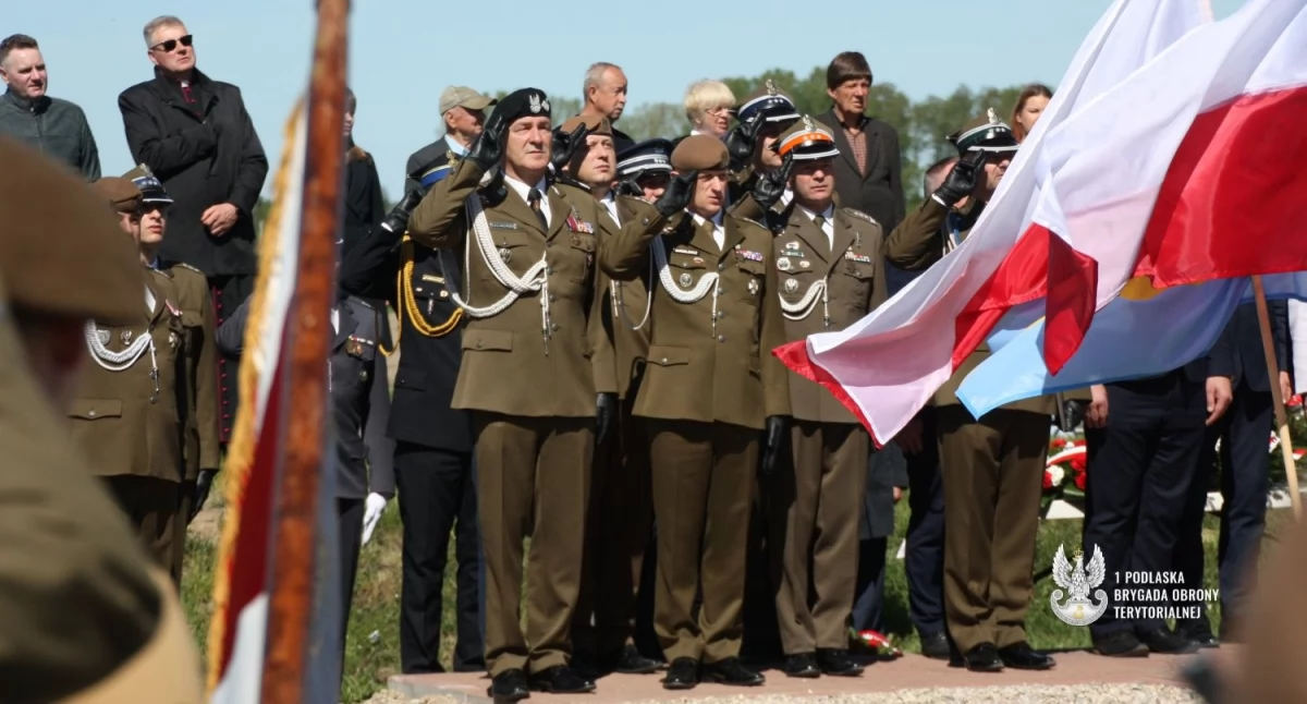 Terytorialsi z 15. batalionu lekkiej piechoty uczcili 80. rocznicę bitwy pod Dąbrową-Moczydłami [FOTO]