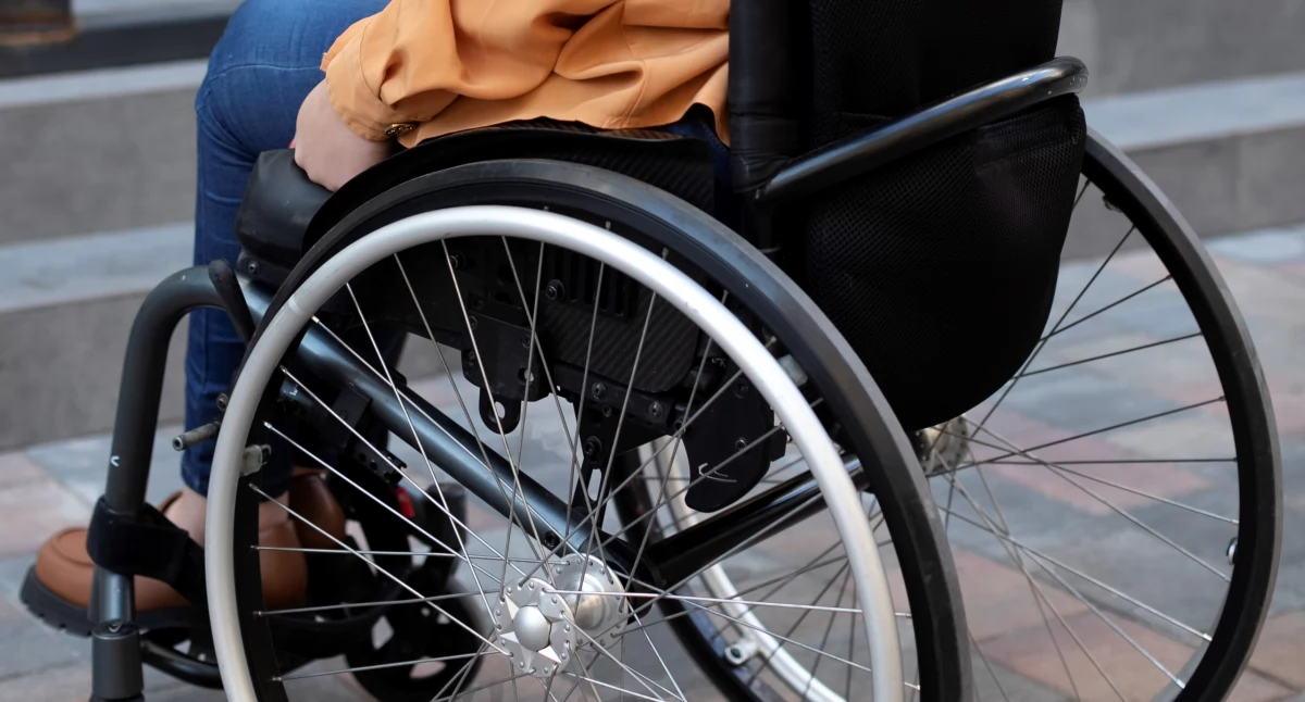 Wsparcie z ZUS-u dla osób wymagających stałej opieki, czyli 500+ dla niesamodzielnych