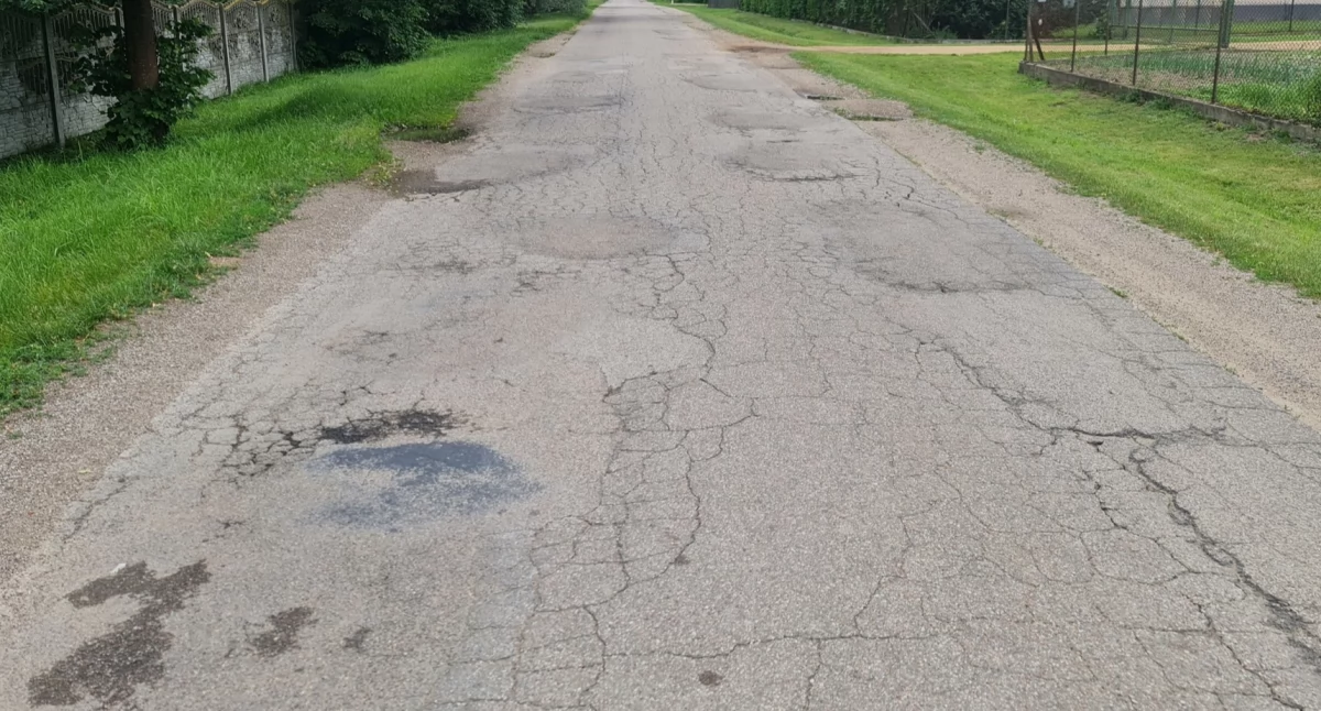 Niebawem rozpocznie się remont drogi powiatowej w gminie Szumowo [FOTO]