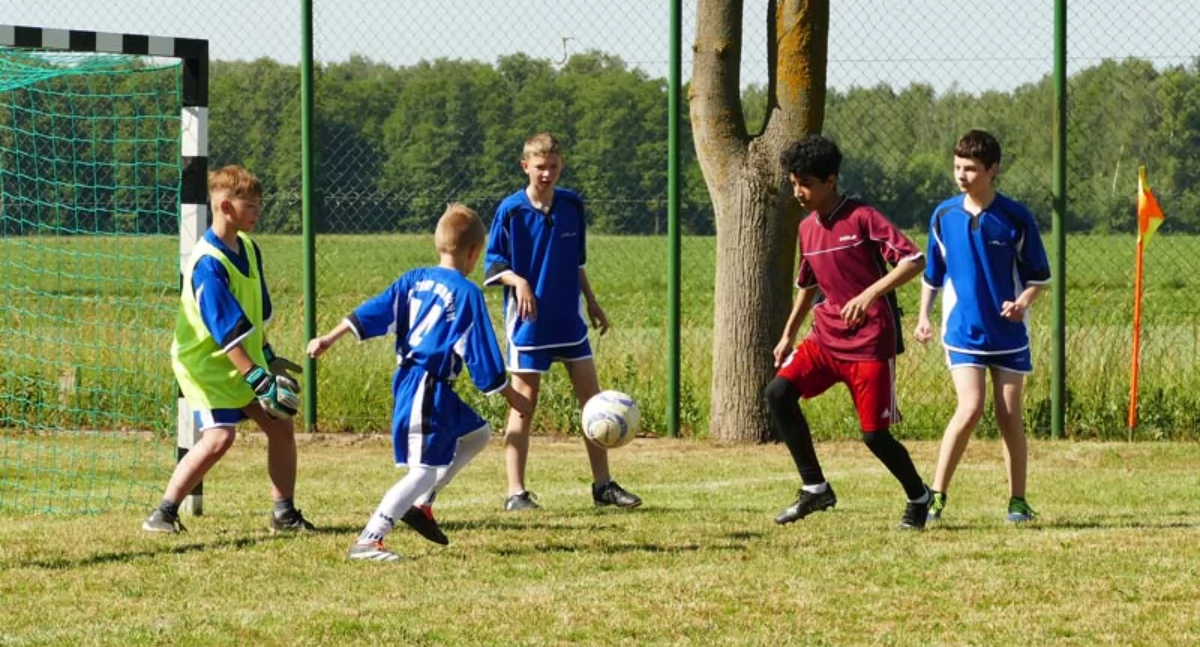 Zagrali o puchar Wójta Gminy Zambrów [FOTO]