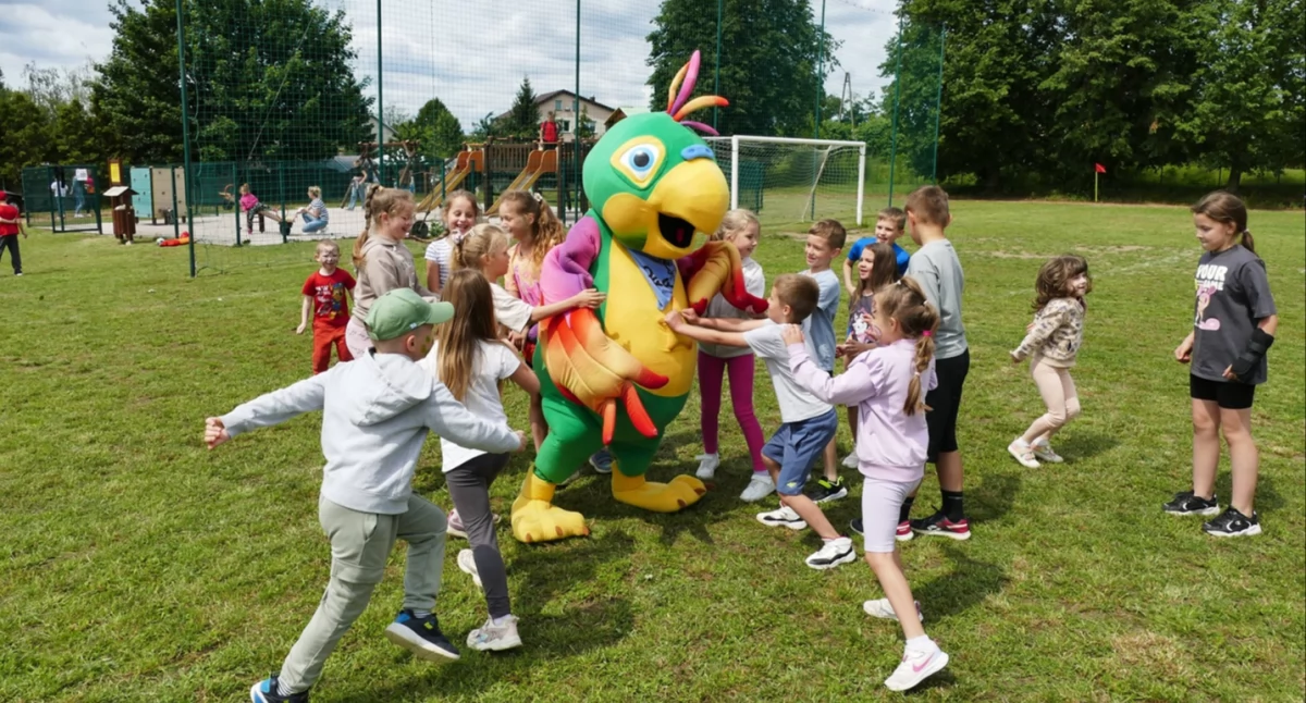 Szkolny Festyn Rodzinny w Wiśniewie [FOTO]