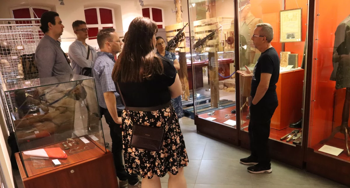 Pracownicy Muzeum Dom Rodziny Pileckich odwiedzili RIH w Zambrowie [FOTO]
