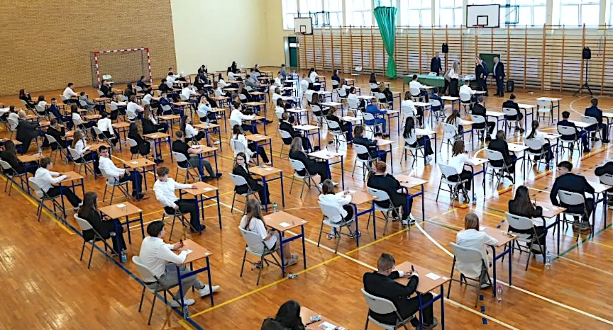 Znamy wyniki egzaminu ósmoklasisty 2025. Która szkoła wypadła najlepiej?