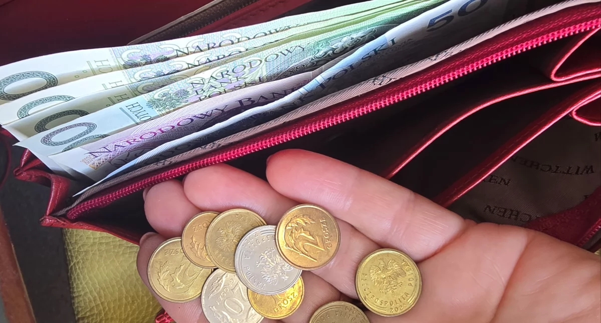 ZUS wypłaca renty wdowie. W regionie świadczenie otrzymało 10,1 tys. osób