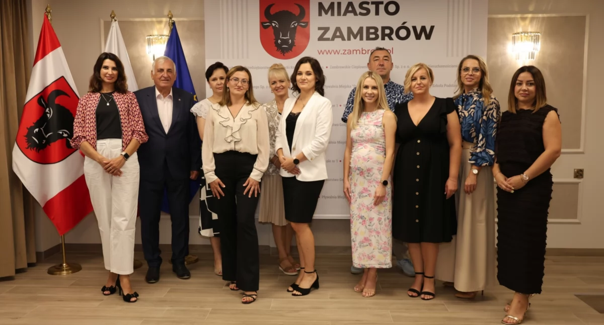 Nauczycielki z Zambrowa z awansem zawodowym [FOTO]